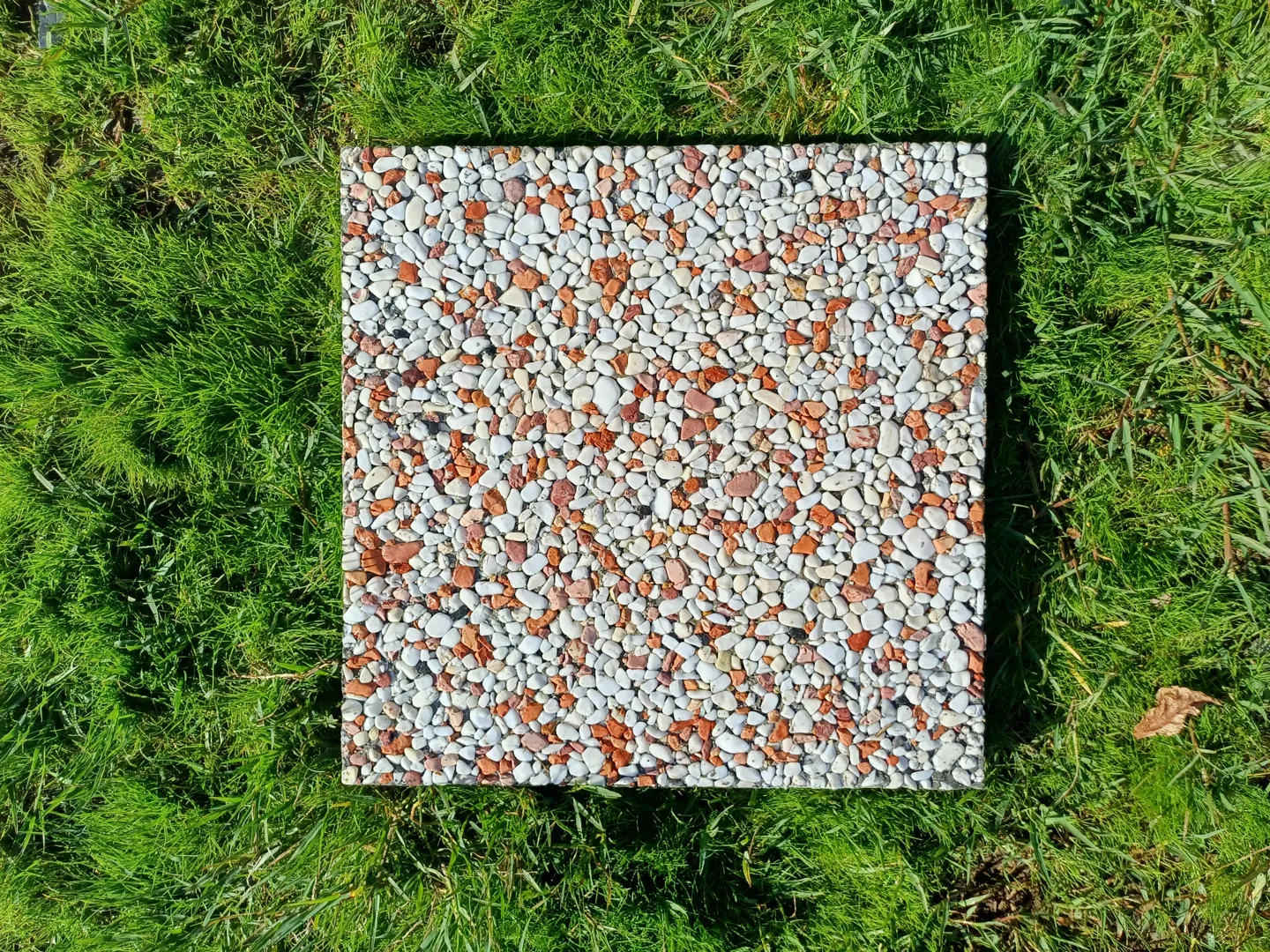 Beyaz - Bej Karma Çakıl