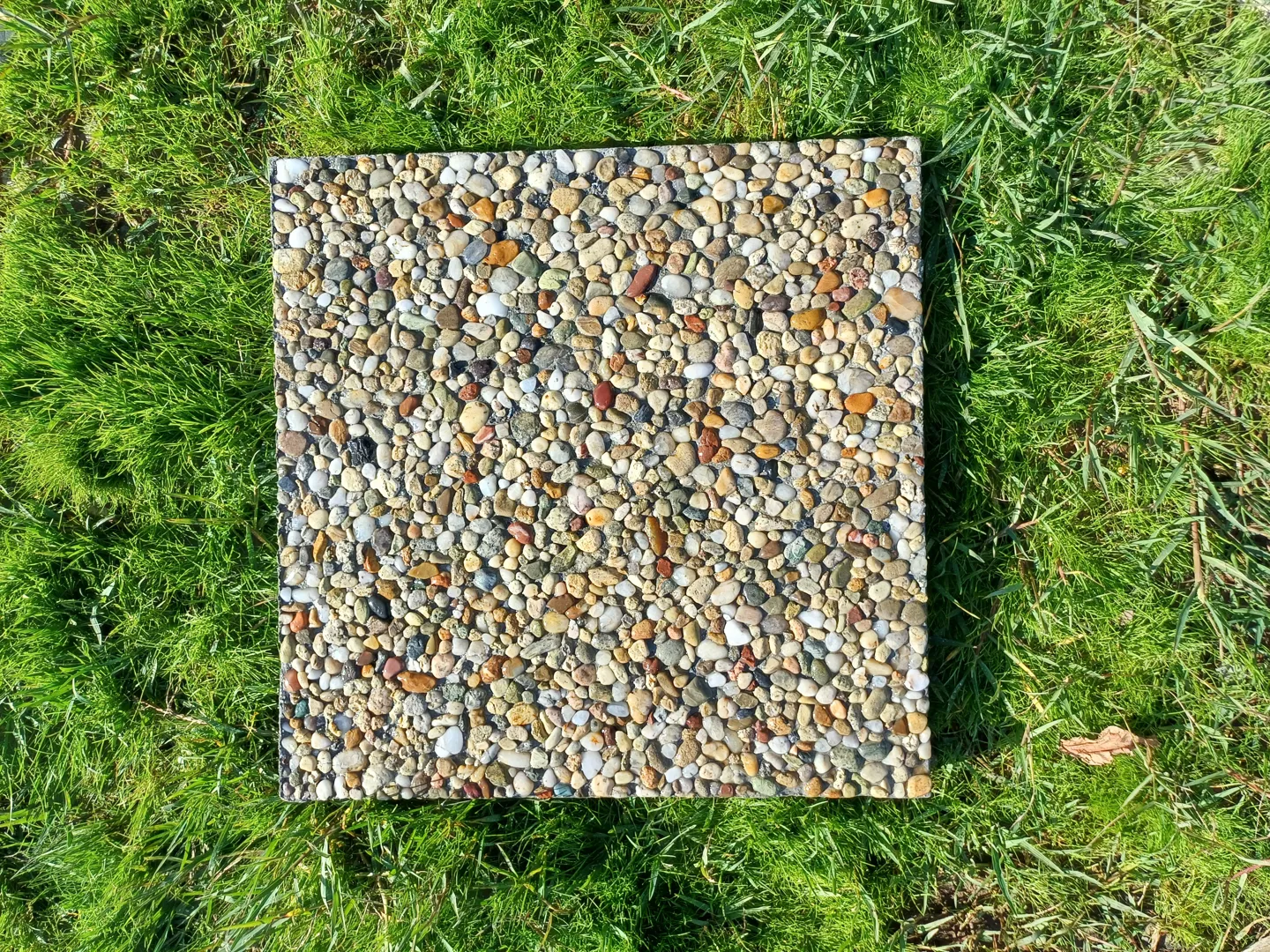 Kuvars Dere Çakılı